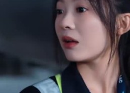 短剧《共你揽晴空（90集）》短剧全集免费高清点播