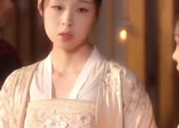 短剧《娘娘今天也不想加班（69集）》爆款短剧免费全集览