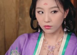 短剧《再世红装覆江山 (73集)》短剧全集免费观看无阻