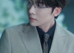 短剧《与神同行（62集）》短剧全集免费在线观览