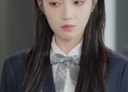 短剧《仙界修炼万年，归来的我举世无敌（64集）》短剧全集高清在线看