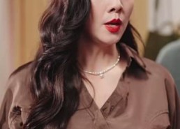 短剧《抛夫弃女我夺冠你哭啥（53集）》优质短剧完整版在线看