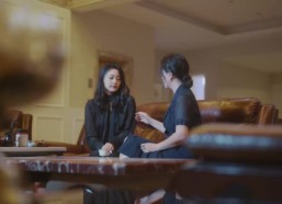 短剧《向她逆光而来（26集）》短剧逆光浪漫全集在线