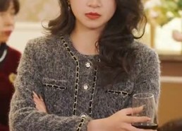 短剧《爱不单行（离婚冷她三年后，霍总膝盖跪穿了）》短剧在线免费畅享全集