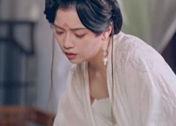 短剧《重生后，她宠冠后宫（80集）》短剧全集免费畅快追