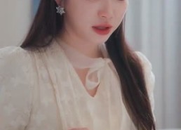 短剧《轻拥他的月亮（100集）》免费短剧全集高清享