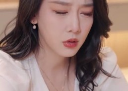 短剧《逃妻归来三个女宝甜又飒（89集）》热门短剧免费在线畅播