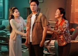 短剧《风雨同居不同舟（32集）》在线短剧完整版免费看