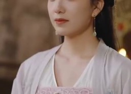 短剧《医倾天下：一品王妃要休夫（96集）》热门短剧高清全集在线