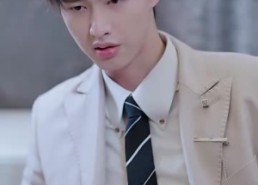 短剧《晚来揽星归（51集）》热门短剧高清在线赏