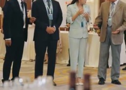 短剧《玫瑰盛开时（81集）》超火短剧在线免费播