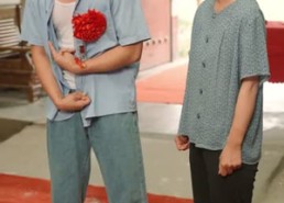 短剧《奶奶的废品车载我进清华（60集）》热门短剧高清在线赏