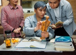 短剧《国医仁心（45集）》高分短剧在线免费看