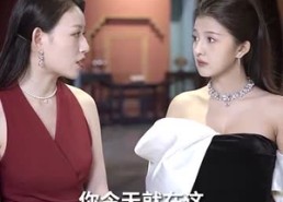 短剧《秦总为爱去打杂（半路捡个总裁老公）》免费短剧全集在线乐看