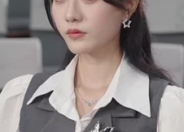 短剧《孙女寿宴送机甲震惊科学界 (61集)》短剧在线免费看全集