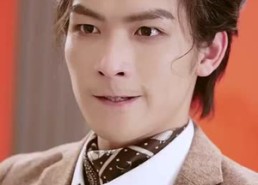 短剧《竹马影帝总想官宣（100集）》短剧全集免费在线追