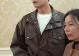 短剧《傲娇女总裁的医皇保镖（111集）》超长短剧免费在线览