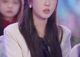 短剧《捡来的老公是亿万总裁（64集）》短剧全集无删减在线赏