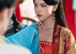 短剧《黑莲花凤鸣天下（59集）》短剧佳作全集免费看