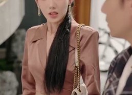 短剧《分手被姐姐拉去相亲（73集）》短剧全集免费随心看