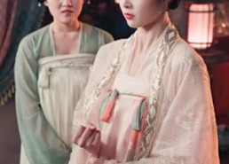 短剧《我靠宫心秘籍勇闯后宫（77集）》短剧全辑免费在线赏