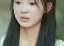 短剧《许我向你看（72集）》短剧高清免费全集速览