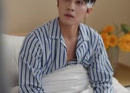 短剧《总裁他每天都想复婚（99集）》短剧完整版免费畅享