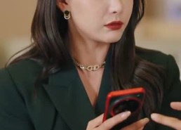 短剧《正搬砖呢，被大小姐拉去领证了（65集）》短剧全辑畅享不停看