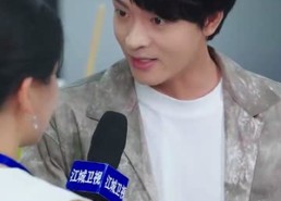 短剧《离婚后，开挂系统找上我 (74集)》短剧全集免费畅享观看