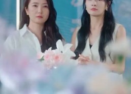 短剧《月亮知道我爱你（62集）》短剧高清在线免费观看