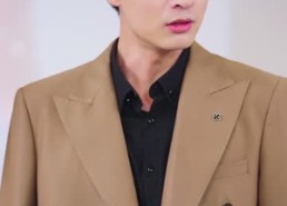 短剧《逍遥医皇（100集）》优质短剧在线完整播