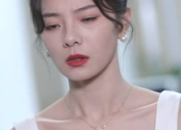 短剧《厉总，夫人回来报仇了（蚀骨痴缠）》热门短剧全集免费赏