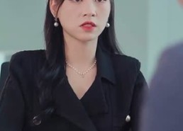 短剧《离婚后冷情机长后悔了（46集）》优质短剧免费在线追