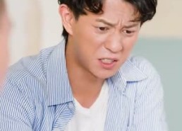 短剧《开局金铲铲系统助我娶村花 (70集)》精彩短剧全集在线品鉴