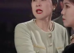 短剧《放弃我，抱紧我（60集）》免费短剧完整版观看