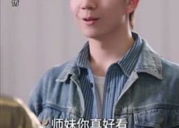 短剧《鄙人不凡（70集）》超火短剧完整版观看