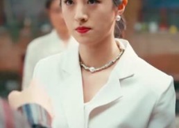 短剧《女总裁成凤归乡（80集）》免费短剧全集一键看