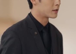 短剧《夫人快救驾，总有刁民想害朕（97集）》精彩短剧全集在线赏