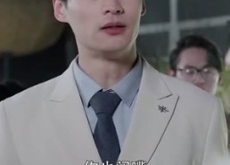 短剧《摘星换月（64集）》热门短剧全集畅快在线观