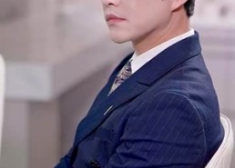 短剧《狂龙出狱：从退婚开始（100集）》优质短剧在线无广告看