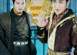 短剧《陛下，这纨绔开挂了（80集）》精彩短剧在线高清播放