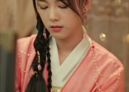 短剧《嫁给植物人王爷后她大杀四方（94集）》短剧完整版免费速看