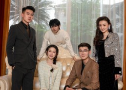 短剧《三个哥哥团宠我（75集）》短剧75集畅享不停