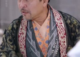 短剧《装纨绔十年，一朝君临天下（78集）》短剧完整全集免费播放