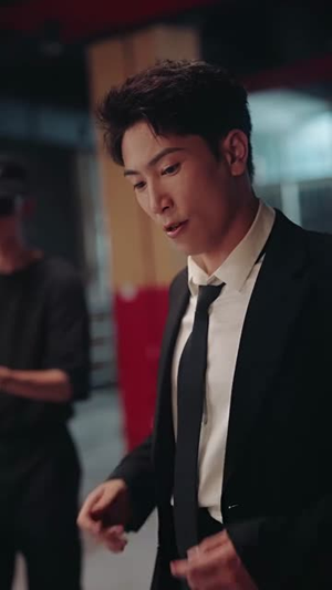 禁欲大叔又甜又撩(94集) 禁欲大叔又甜又撩(94集)短剧热播推荐