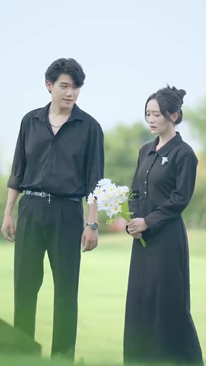 厌女男神赖上我(67集) 厌女男神赖上我(67集)古装热门短剧