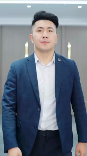 老公寿宴上我官宣离婚(70集) 老公寿宴上我官宣离婚(70集)精彩好看短剧