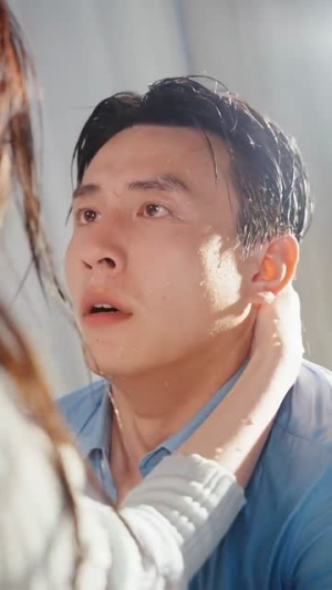 妈妈竟是第一手术刀（70集）一口气追完短剧