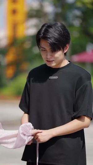 爱若行舟（40集）热门短剧推荐