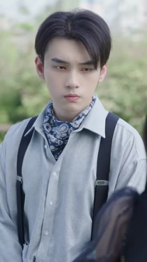 救命腹黑奶狗弟弟太绿茶（72集）精彩的网络短剧